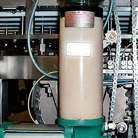 Контроль уровня масла в маслобаке автоматической системы смазки