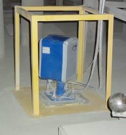 Электромеханический уровнемер Nivobob 3200 с системой очистки ленты в непрерывном измерении уровня заполнения в силосах хранения цемента